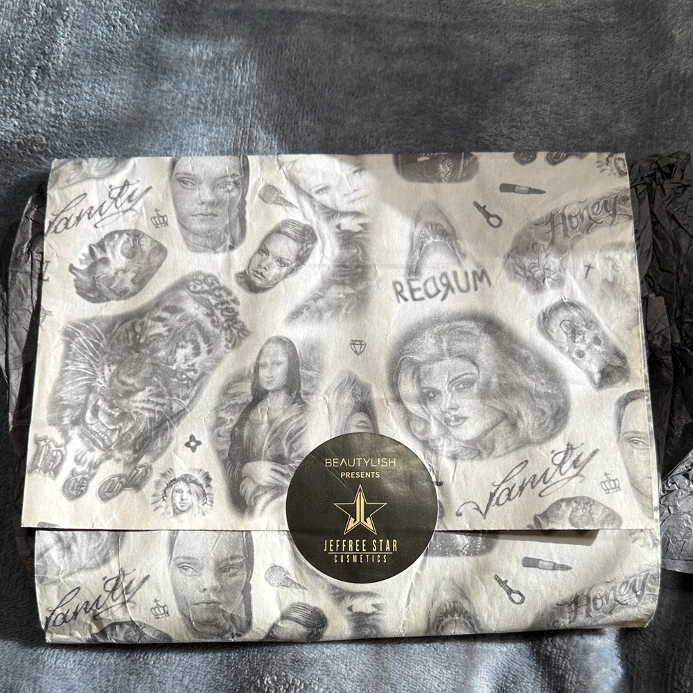 Jeffree Star Tattoos wrapping paper